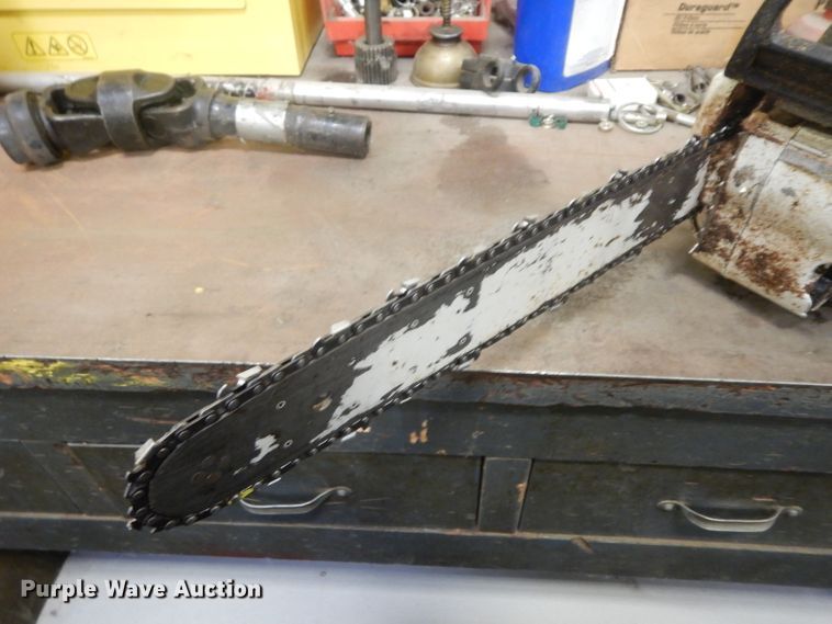 image for item ER9784 (4) chainsaws