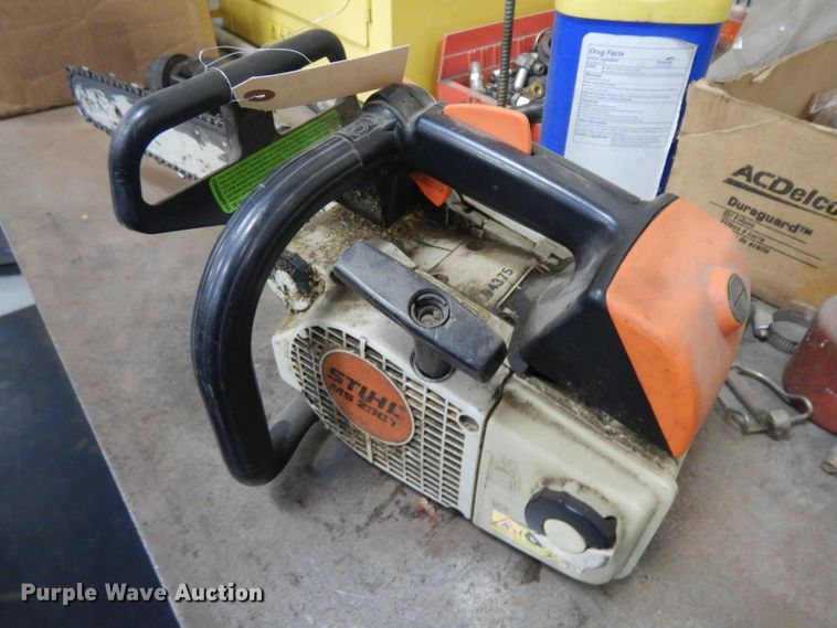 image for item ER9784 (4) chainsaws