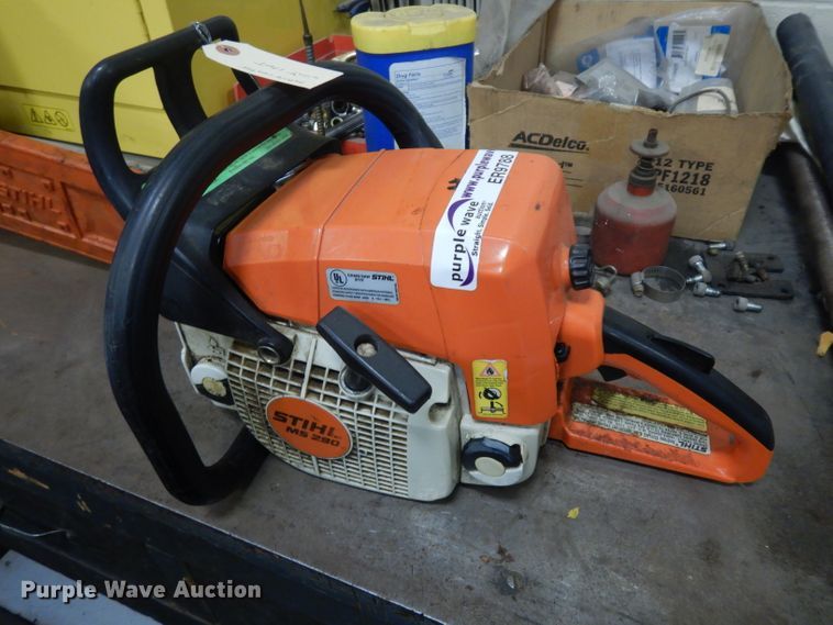 image for item ER9788 (3) Stihl chainsaws