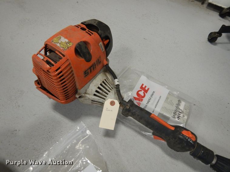 image for item ER9790 (3) Stihl pole saws