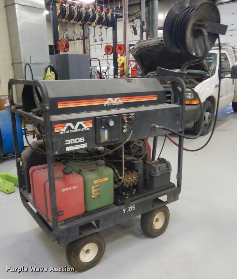 image for item ER9792 Mi-T-M 3506 hot pressure washer