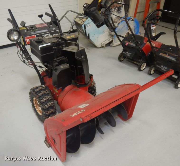 image for item ER9796 Toro Powershift 1132 snow blower