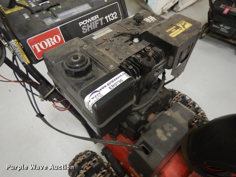 image for item ER9796 Toro Powershift 1132 snow blower