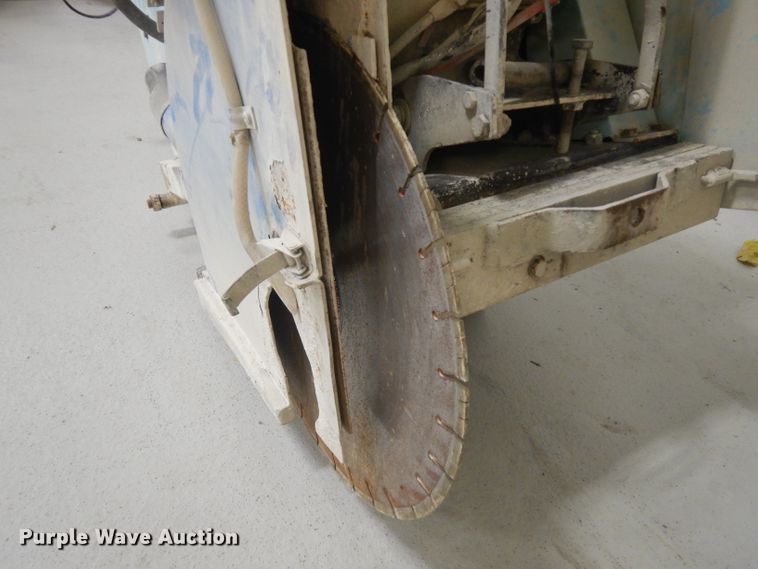 image for item ER9797 Concrete saw
