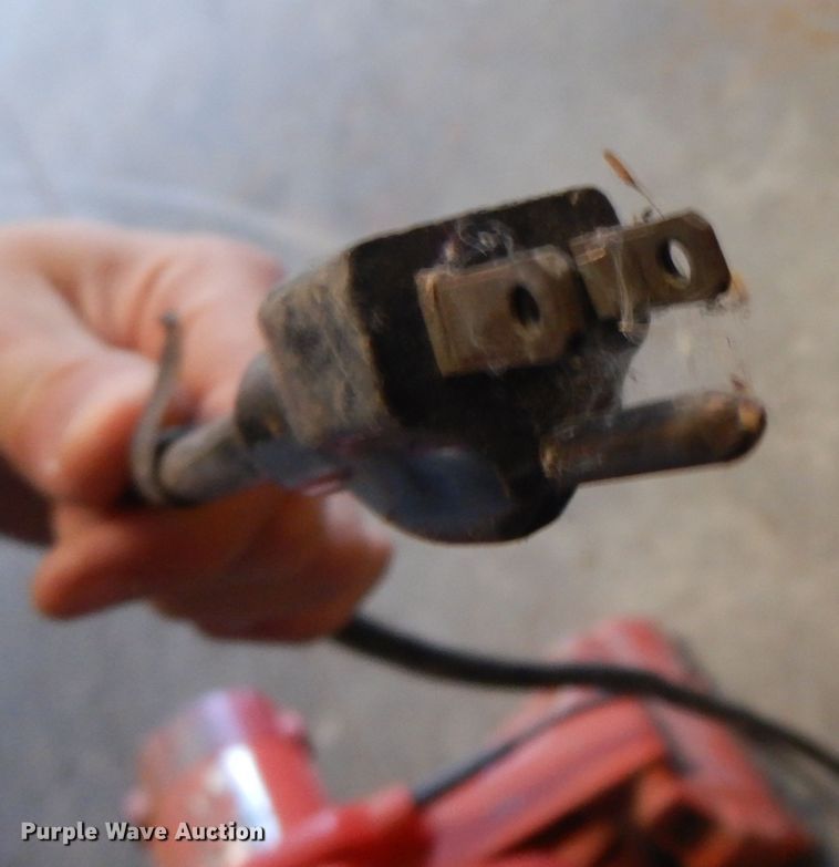 image for item ER9804 Milwaukee chop saw