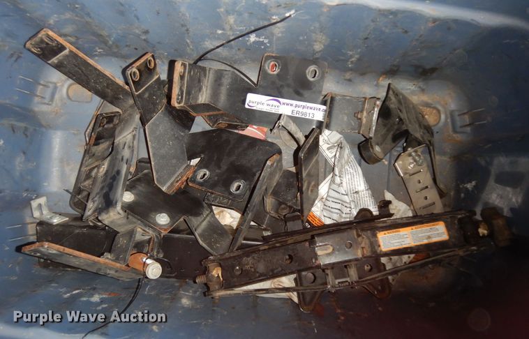 image for item ER9813 Automotive accessories