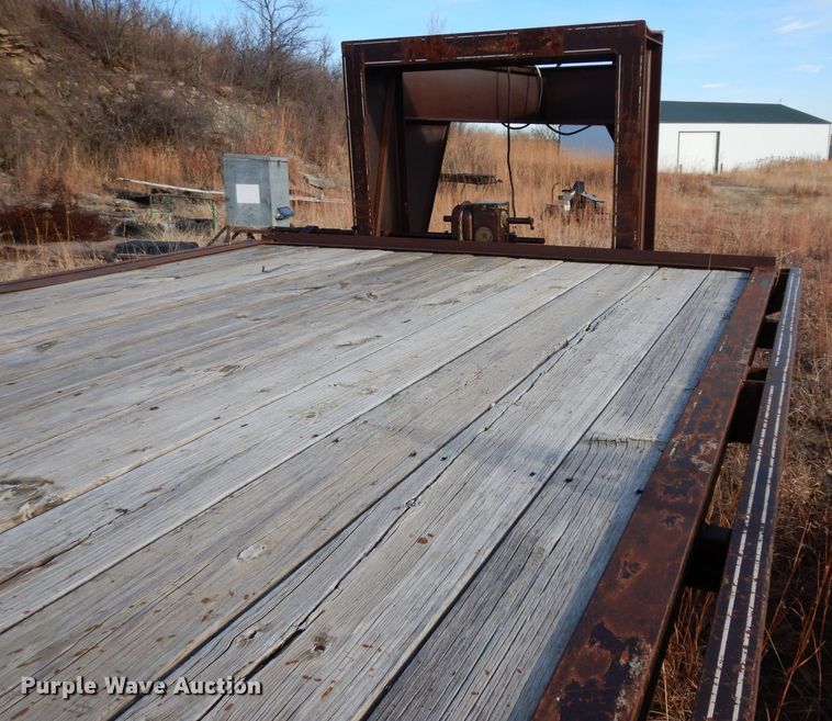 image for item FD9729 1992 Trailman equipment trailer