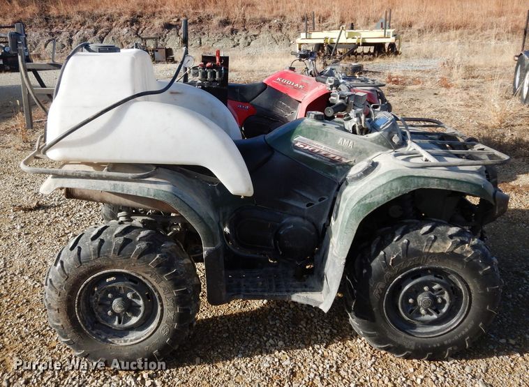 image for item FD9735 2012 Yamaha Grizzly 450 ATV