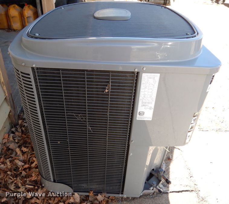 TempStar central AC and heat units in Manhattan, KS Item FD9739 sold