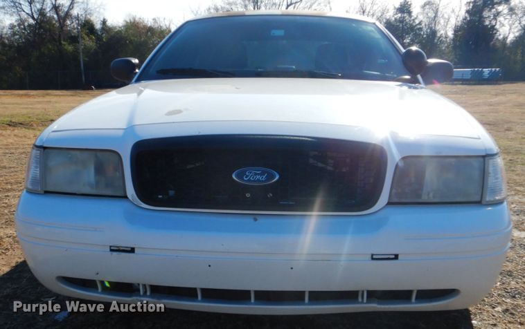 image for item FF9154 2007 Ford Crown Victoria Police Interceptor