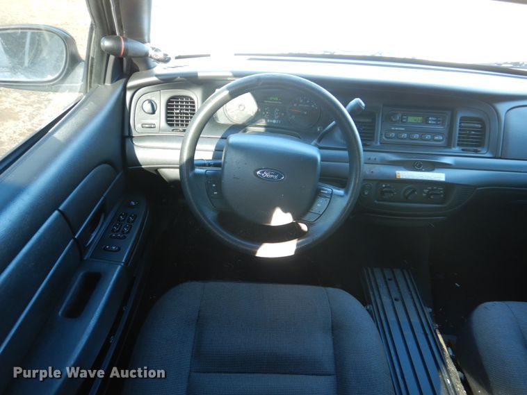 image for item FF9154 2007 Ford Crown Victoria Police Interceptor