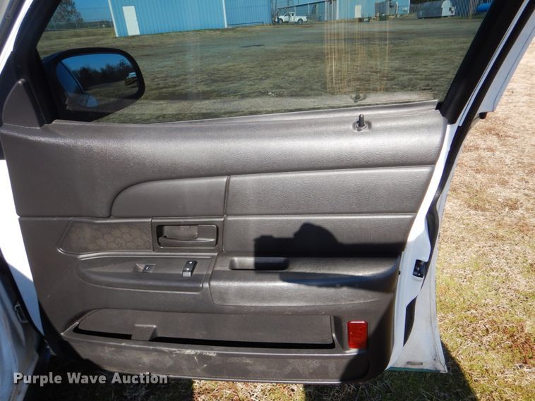 image for item FF9156 2011 Ford Crown Victoria Police Interceptor