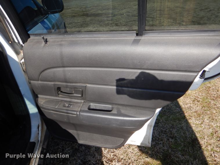 image for item FF9156 2011 Ford Crown Victoria Police Interceptor