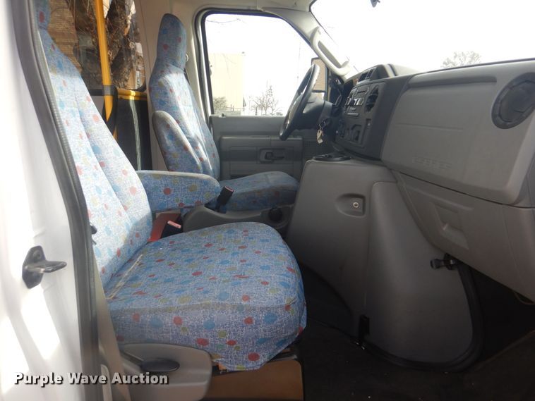 image for item FF9170 2012 Ford E350 Super Duty shuttle bus