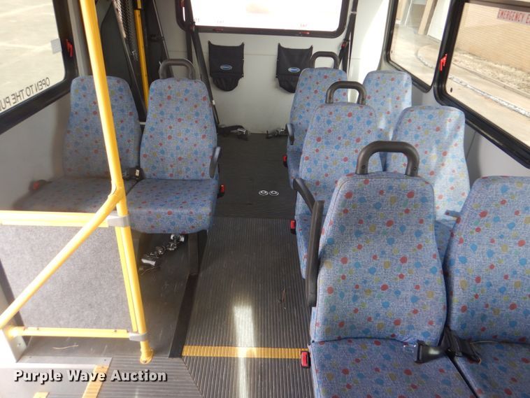 image for item FF9170 2012 Ford E350 Super Duty shuttle bus