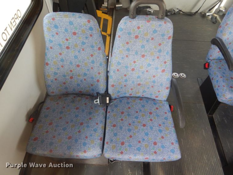 image for item FF9170 2012 Ford E350 Super Duty shuttle bus