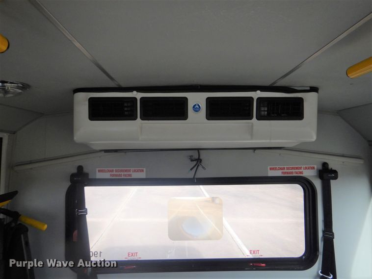 image for item FF9170 2012 Ford E350 Super Duty shuttle bus