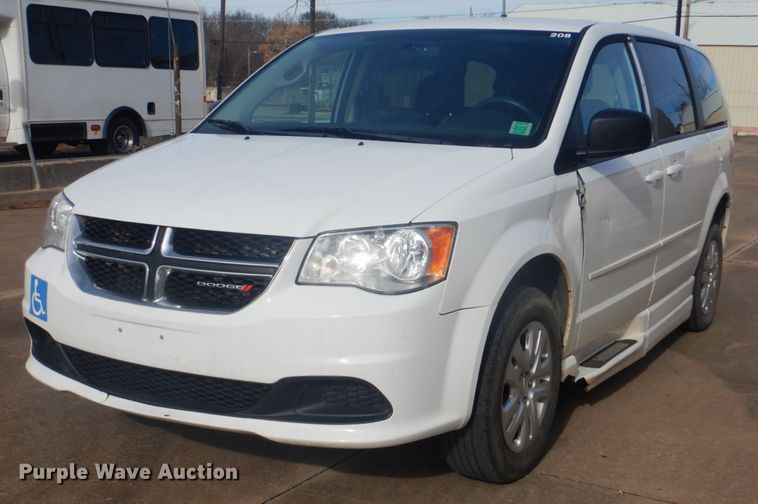 image for item FF9174 2015 Dodge Grand Caravan handicap accessible van