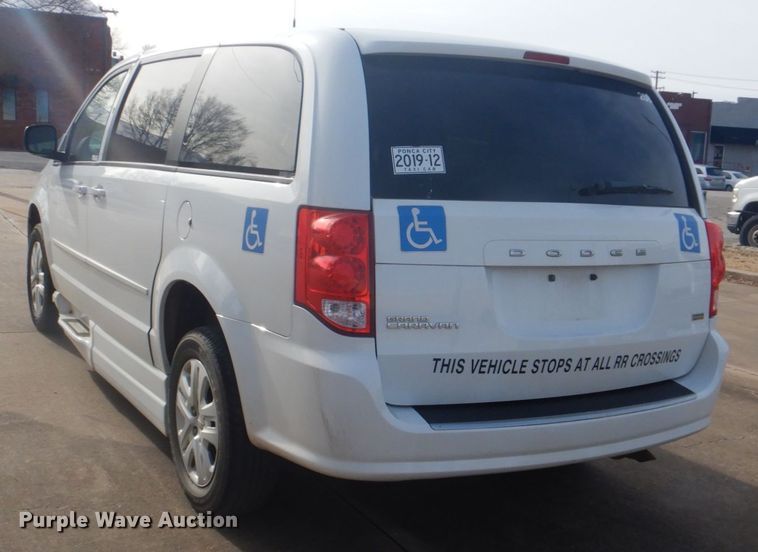 image for item FF9174 2015 Dodge Grand Caravan handicap accessible van