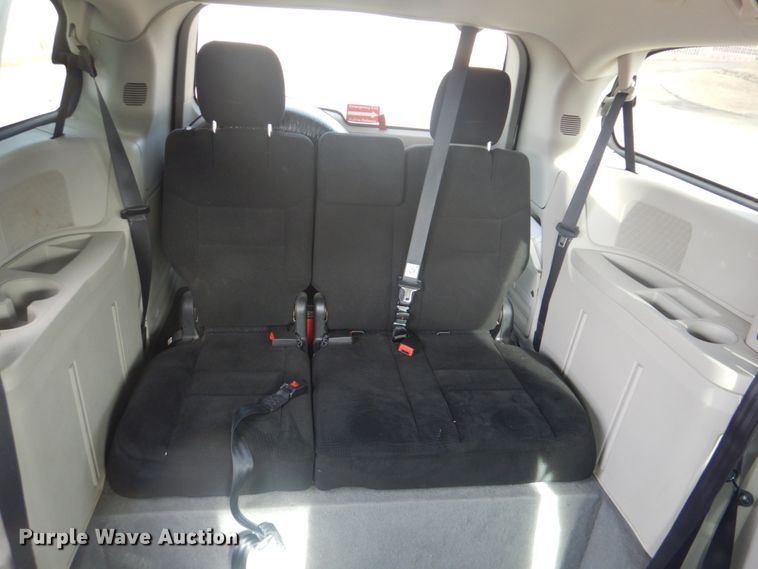 image for item FF9174 2015 Dodge Grand Caravan handicap accessible van