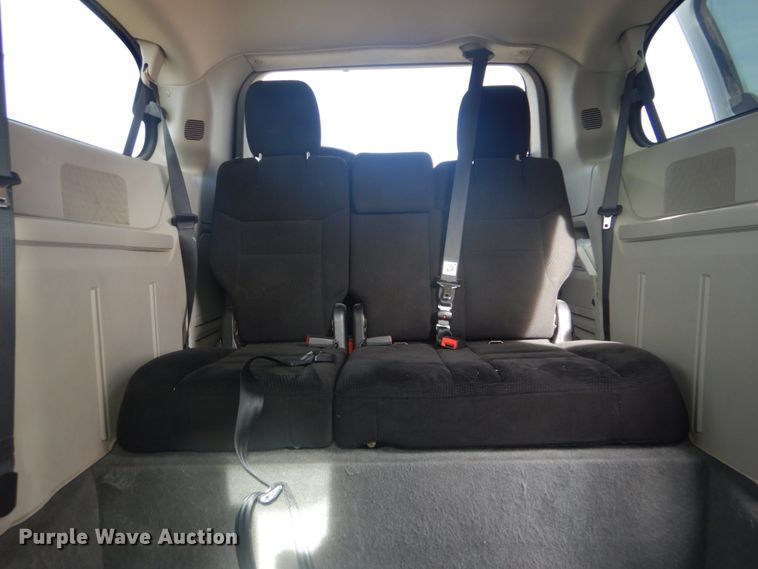 image for item FF9174 2015 Dodge Grand Caravan handicap accessible van