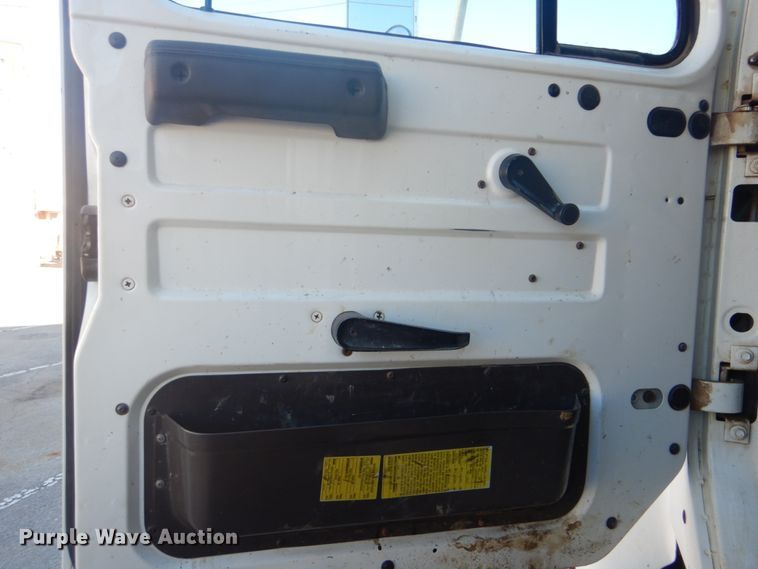 image for item FF9193 2001 International 2554 dump truck