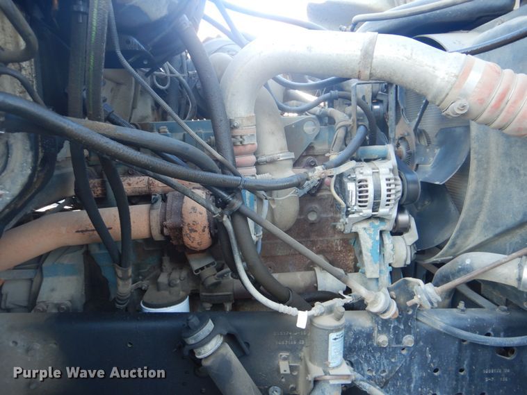 image for item FF9193 2001 International 2554 dump truck