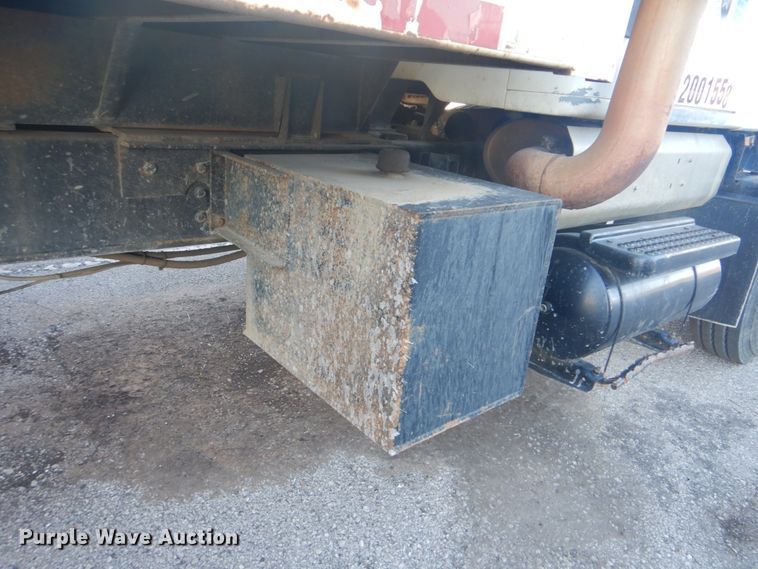 image for item FF9193 2001 International 2554 dump truck