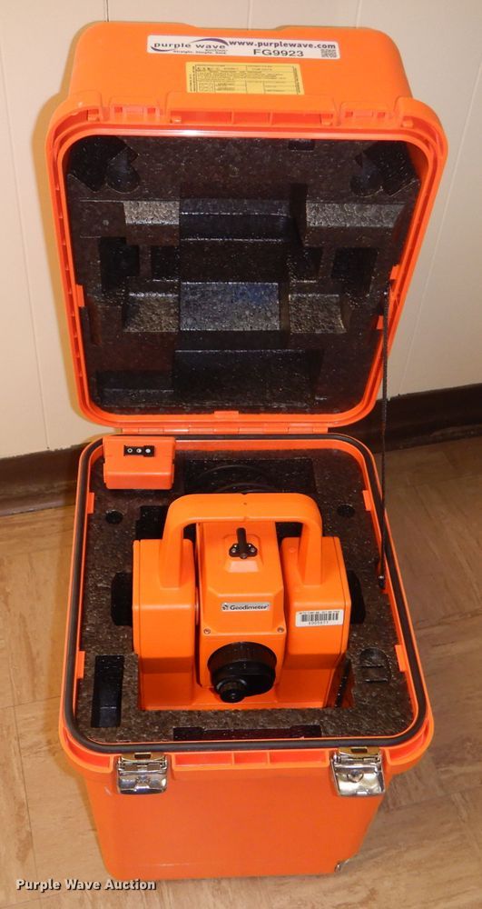 image for item FG9923 GDM 608S Geodimeter system