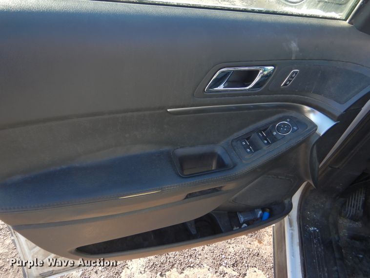 image for item FG9925 2013 Ford Explorer Police SUV