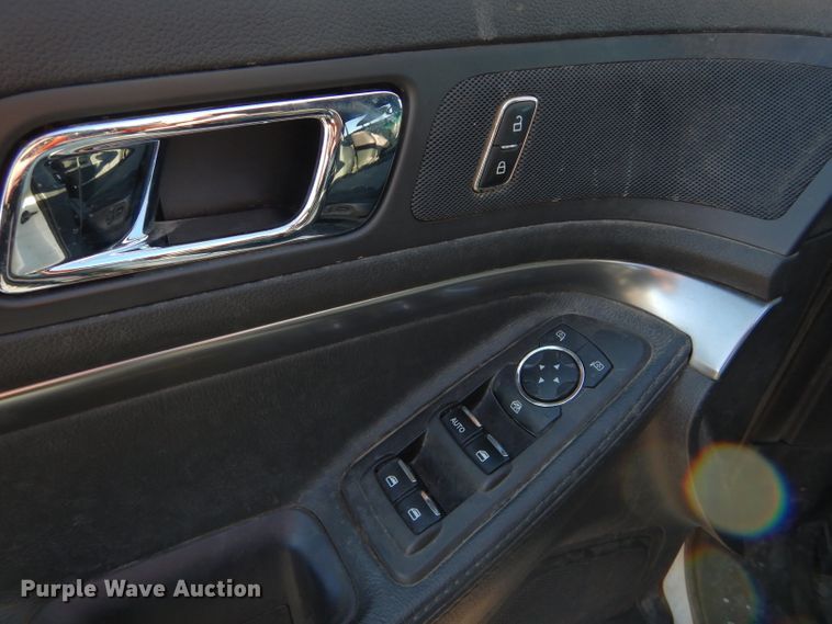 image for item FG9925 2013 Ford Explorer Police SUV