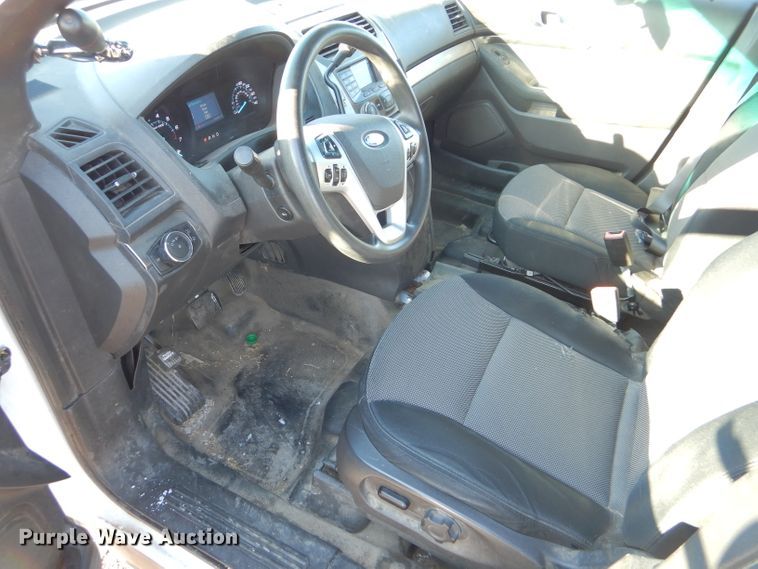 image for item FG9925 2013 Ford Explorer Police SUV