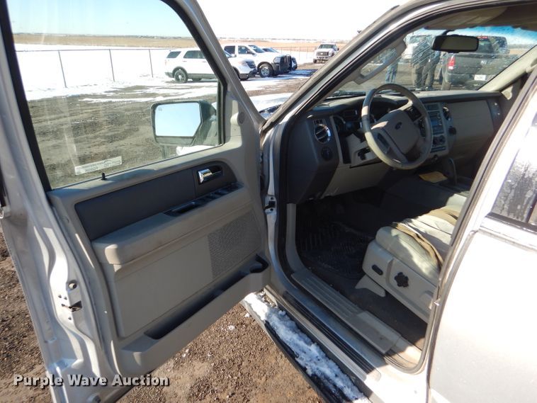image for item FG9926 2010 Ford Expedition SUV