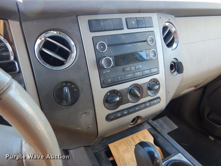image for item FG9926 2010 Ford Expedition SUV