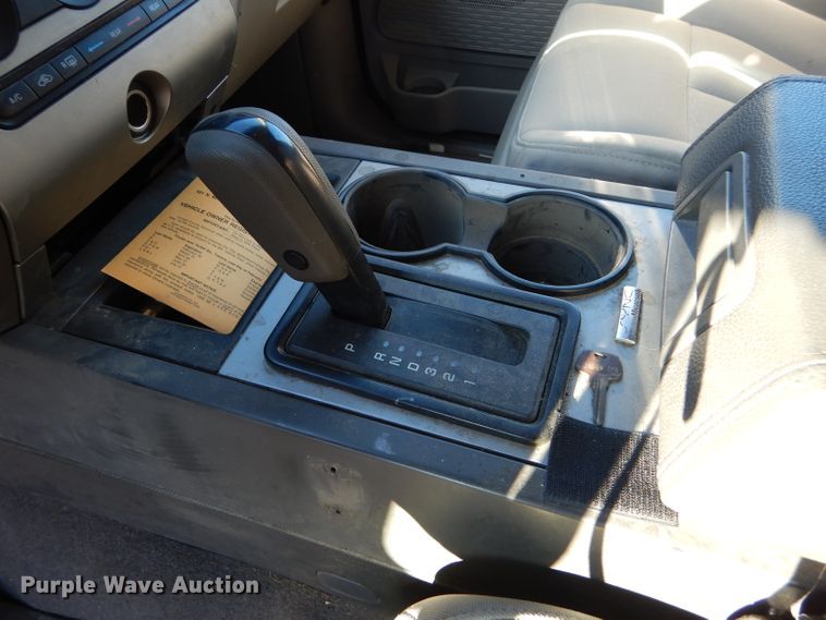 image for item FG9926 2010 Ford Expedition SUV