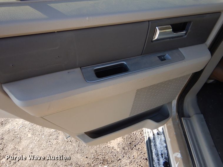 image for item FG9926 2010 Ford Expedition SUV
