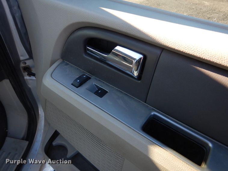 image for item FG9926 2010 Ford Expedition SUV