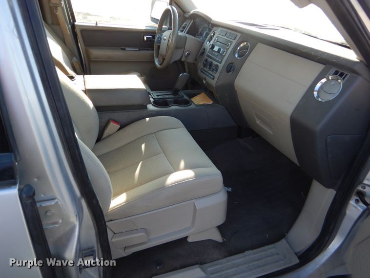 image for item FG9926 2010 Ford Expedition SUV