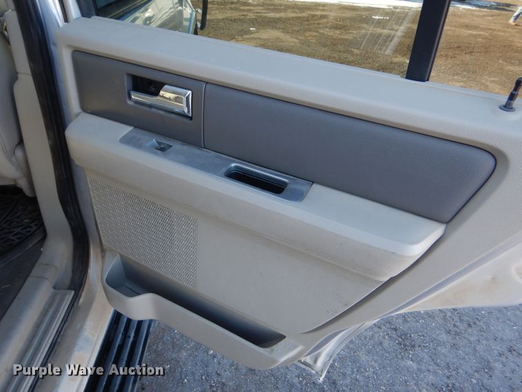 image for item FG9926 2010 Ford Expedition SUV