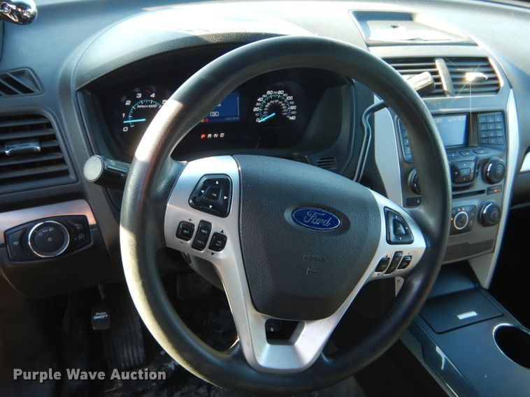 image for item FG9927 2013 Ford Explorer Police SUV