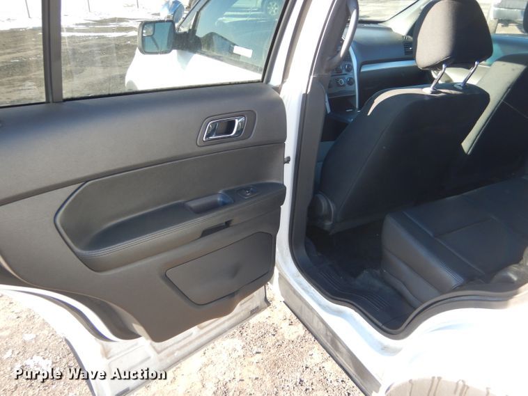 image for item FG9927 2013 Ford Explorer Police SUV