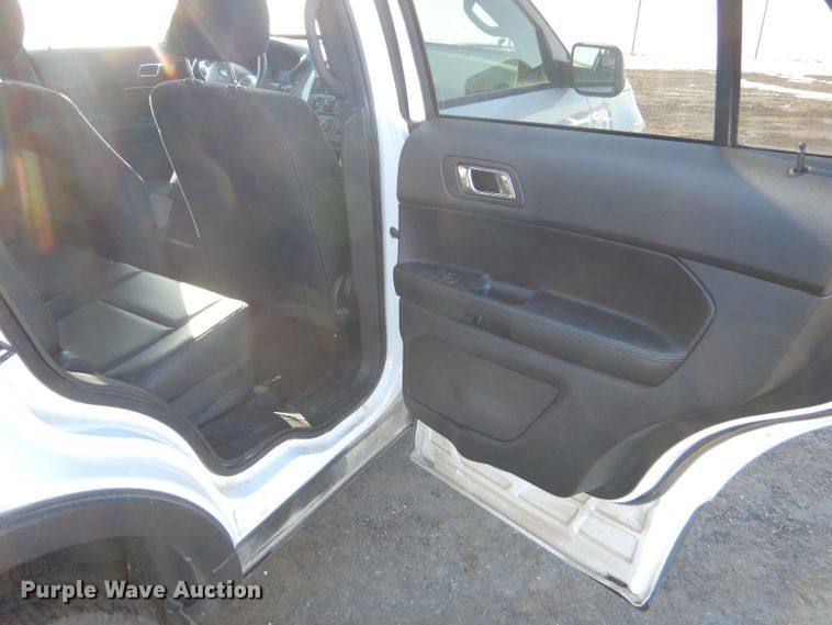 image for item FG9927 2013 Ford Explorer Police SUV