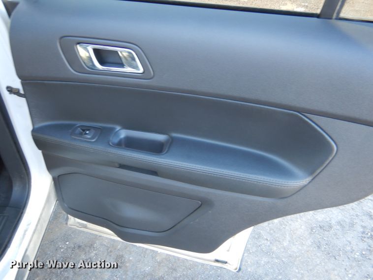 image for item FG9927 2013 Ford Explorer Police SUV