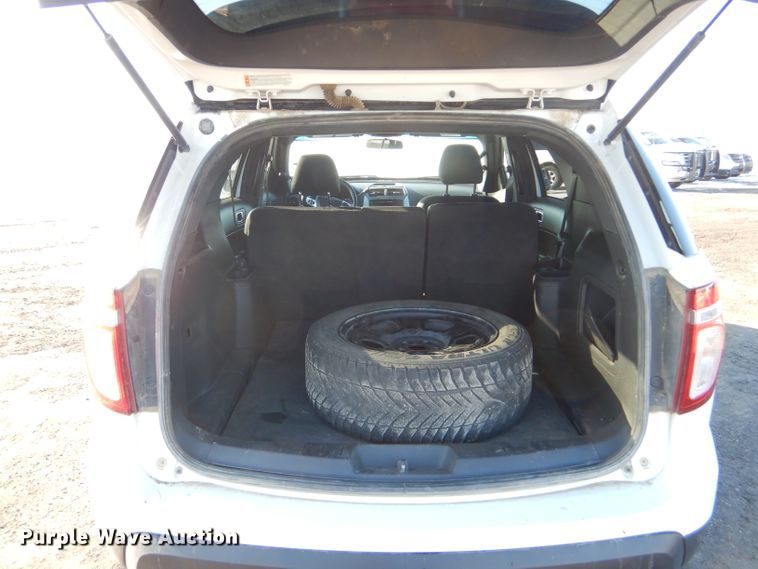 image for item FG9927 2013 Ford Explorer Police SUV