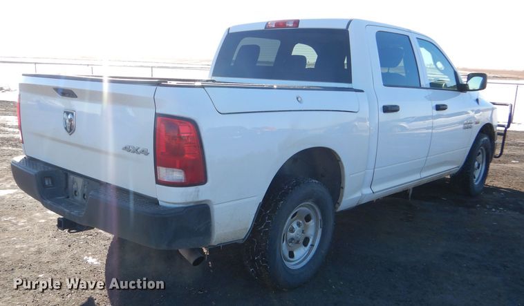 image for item FG9928 2015 Dodge Ram 1500 Crew Cab pickup truck