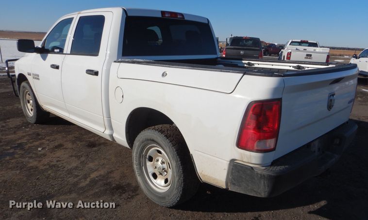 image for item FG9928 2015 Dodge Ram 1500 Crew Cab pickup truck