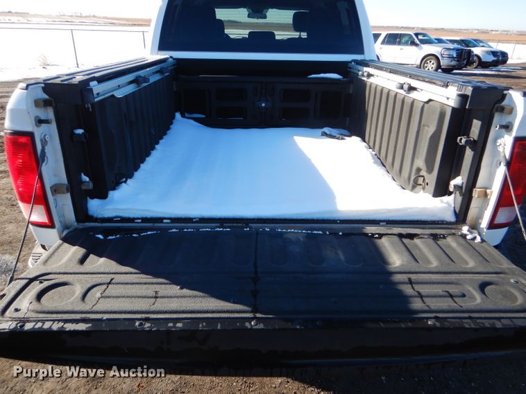 image for item FG9928 2015 Dodge Ram 1500 Crew Cab pickup truck