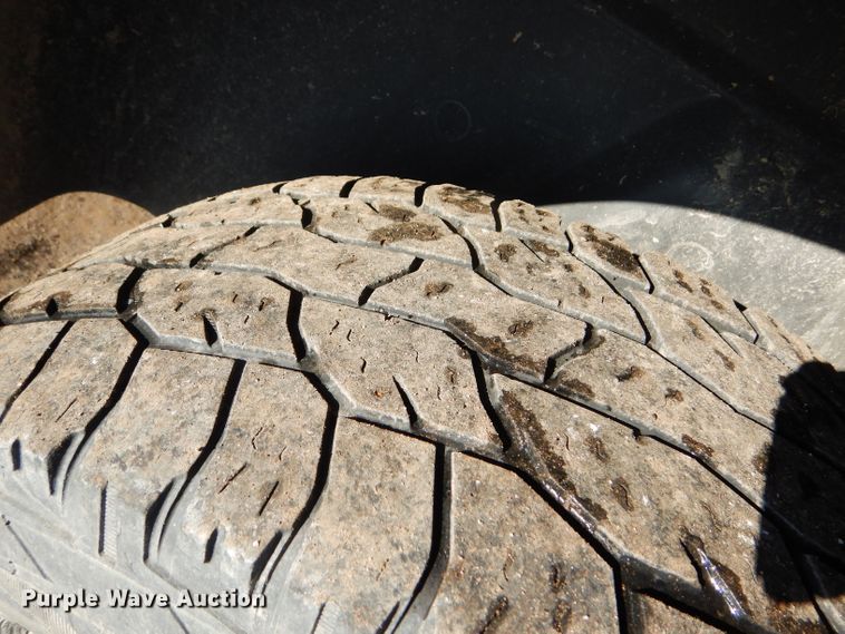 image for item FG9928 2015 Dodge Ram 1500 Crew Cab pickup truck