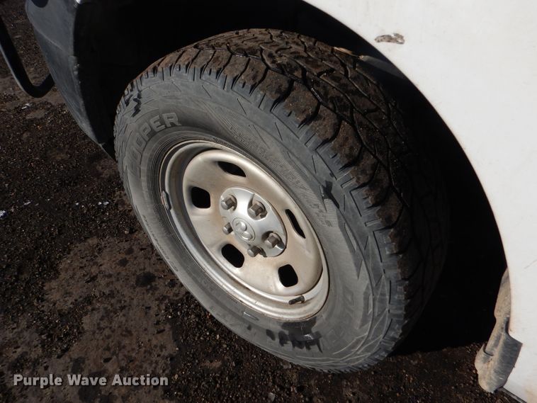 image for item FG9928 2015 Dodge Ram 1500 Crew Cab pickup truck