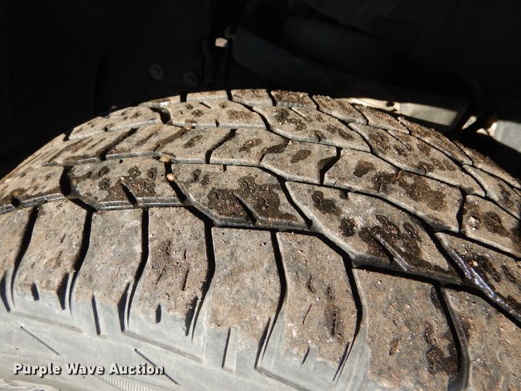 image for item FG9928 2015 Dodge Ram 1500 Crew Cab pickup truck